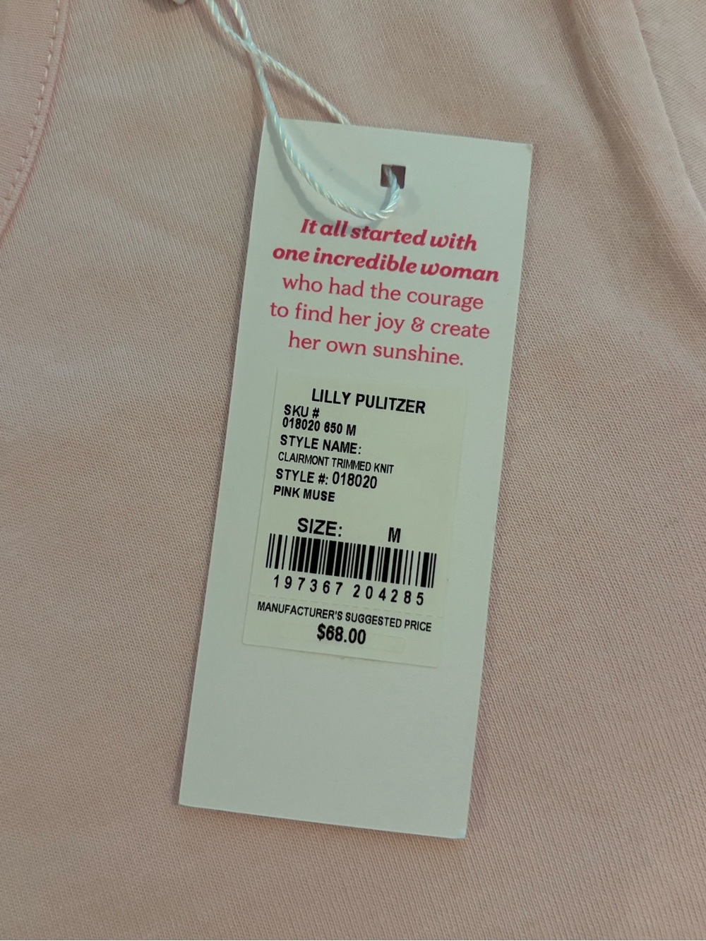 Lilly Pulitzer Light Pink Short Sleeve Top with White Scallop Trim - Picture 2 of 4